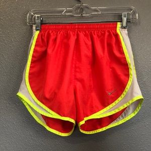 Nike shorts Women's XS Dri-fit Elastic Waist Pull On Running Activewear EUC